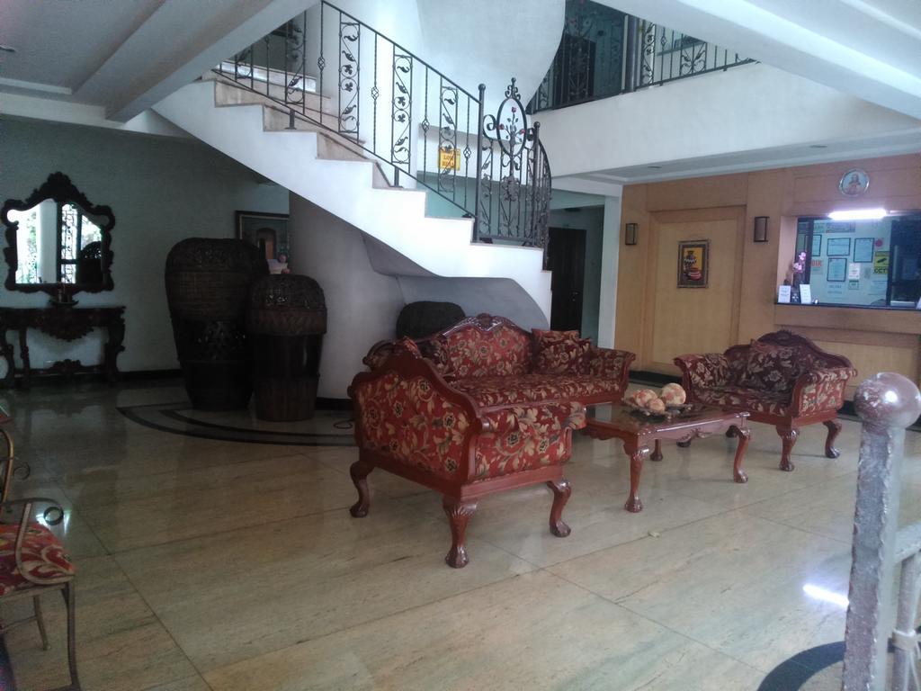 Casa Nicarosa Hotel And Residences Manila Exterior foto