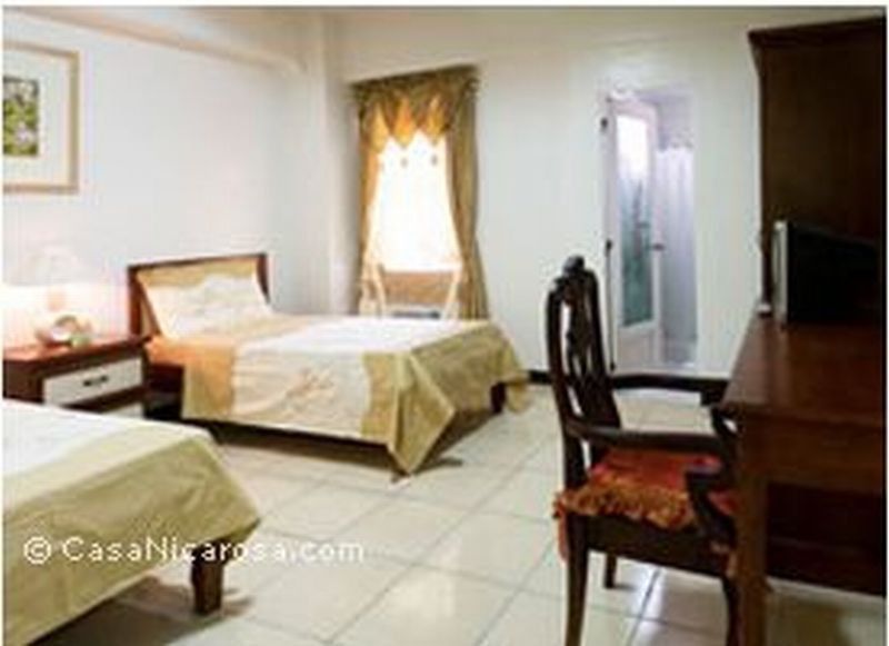 Casa Nicarosa Hotel And Residences Manila Exterior foto