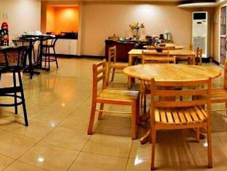 Casa Nicarosa Hotel And Residences Manila Exterior foto